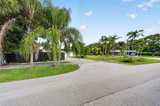 8250 SW 118th Terrace, Miami, FL 33156