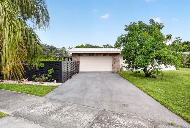 8250 SW 118th Terrace, Miami, FL 33156