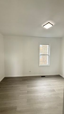 2942 W Pershing Road, Chicago, IL 60632