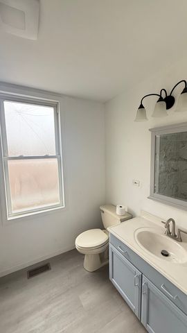 2942 W Pershing Road, Chicago, IL 60632