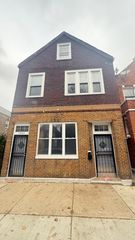 2942 W Pershing Road, Chicago, IL 60632