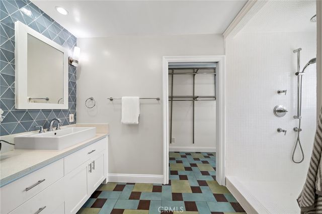 18642 Silver Maple, North Tustin, CA 92705