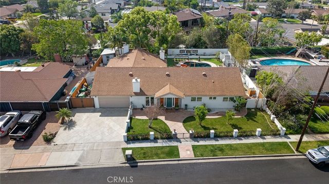 18642 Silver Maple, North Tustin, CA 92705