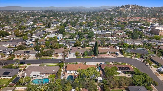 18642 Silver Maple, North Tustin, CA 92705