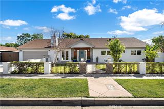 18642 Silver Maple, North Tustin, CA 92705