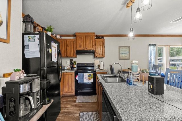 609 S Redbud Terrace, Inverness, FL 34450