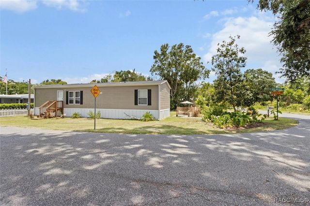 609 S Redbud Terrace, Inverness, FL 34450