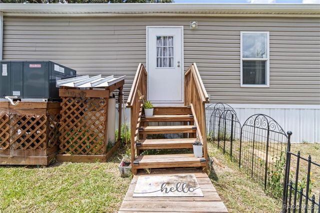 609 S Redbud Terrace, Inverness, FL 34450