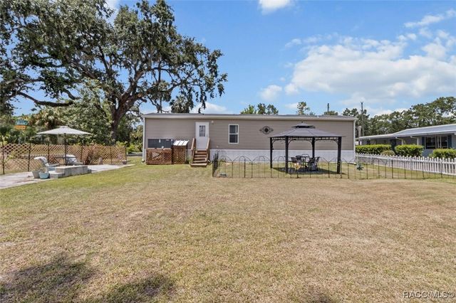609 S Redbud Terrace, Inverness, FL 34450