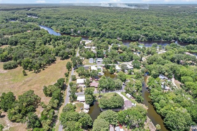 609 S Redbud Terrace, Inverness, FL 34450