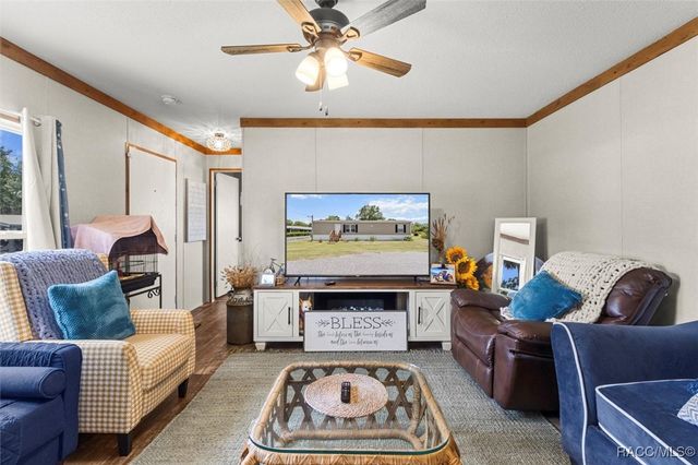 609 S Redbud Terrace, Inverness, FL 34450