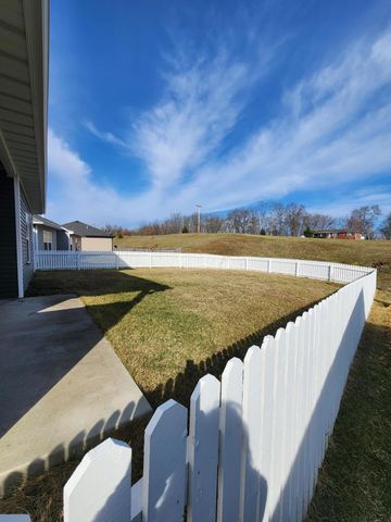 3203 TIMBER RUN DR, Columbia, MO 65203