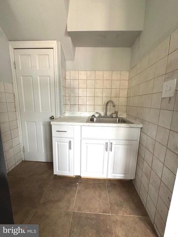 1633 CROSSLYNNE AVE, Oaklyn, NJ 08107