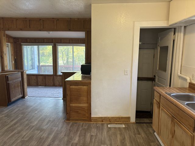 1600 28th Street, Des Moines, IA 50311