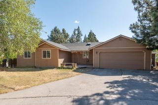 2241 NE Hyatt Court, Bend, OR 97701