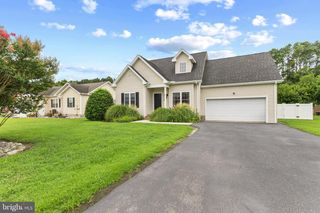 8846 LENNOX DR, Delmar, MD 21875