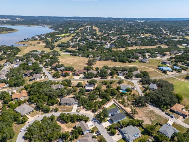 4218 Hillside DR, Lago Vista, TX 78645