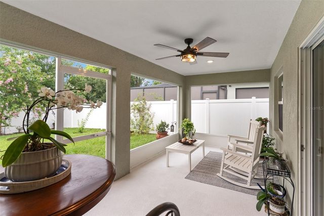 1944 HARVEST LANDING CIRCLE, Lakeland, FL 33810