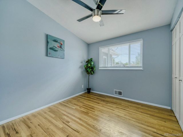 7888 Applewood Ln, Denver, CO 80221