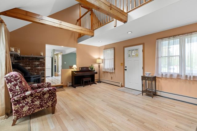22 Turkey Hill Road, Newburyport, MA 01950