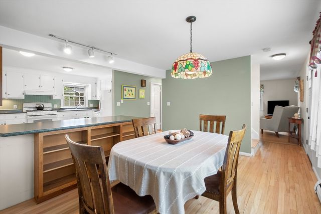 22 Turkey Hill Road, Newburyport, MA 01950