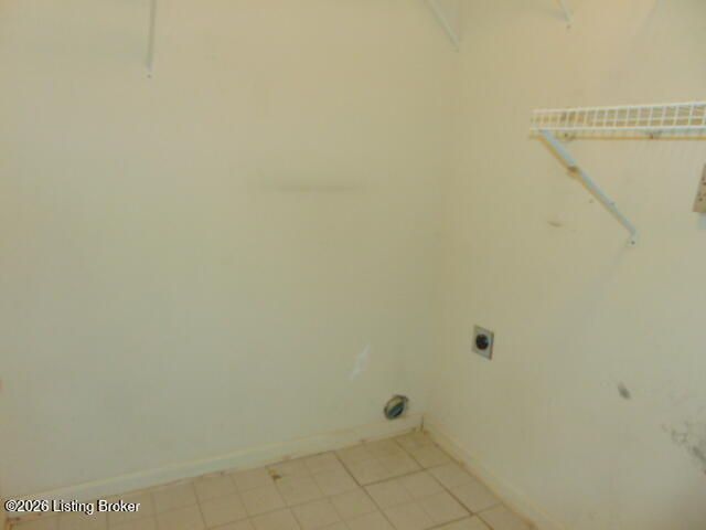 12130 Belmont Park Cir, Louisville, KY 40243