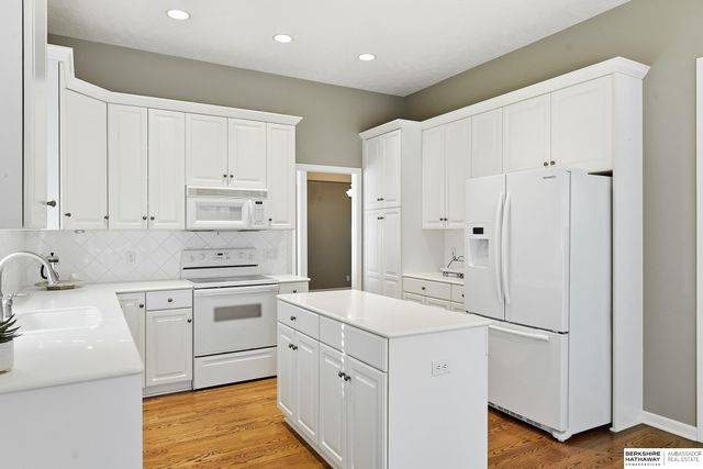 17710 Marcy Street, Omaha, NE 68118