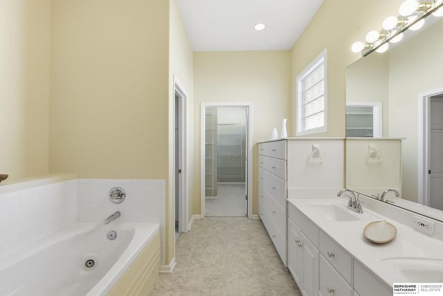 17710 Marcy Street, Omaha, NE 68118