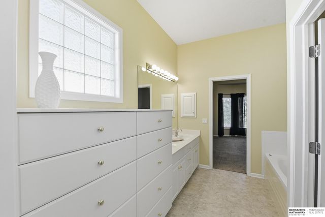 17710 Marcy Street, Omaha, NE 68118