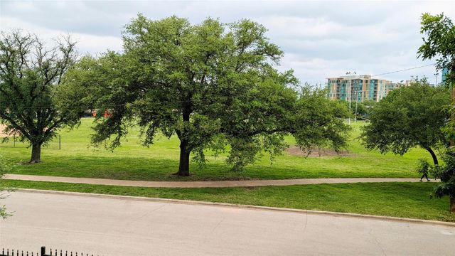 5200 Martel Avenue 7D, Dallas, TX 75206