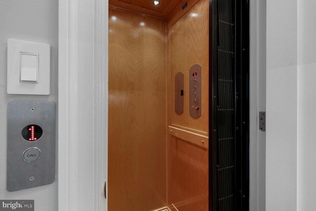 4964 ESKRIDGE TER NW, Washington, DC 20016