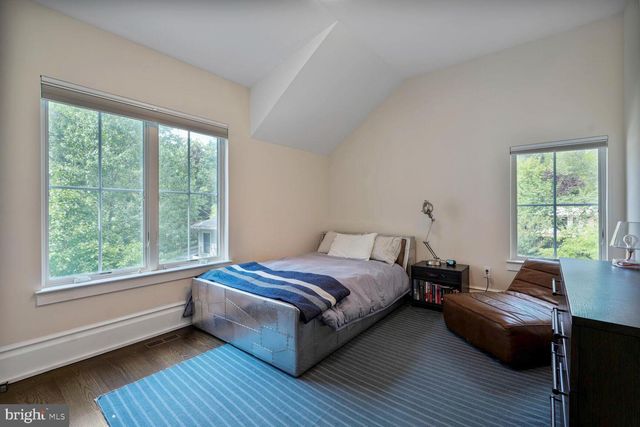 4964 ESKRIDGE TER NW, Washington, DC 20016