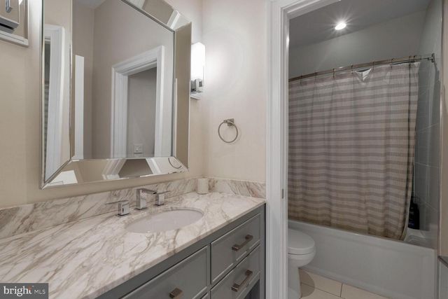 4964 ESKRIDGE TER NW, Washington, DC 20016