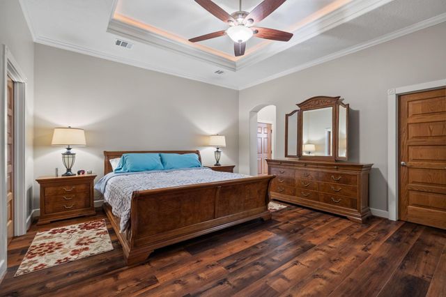 3998 County Road 612, Angleton, TX 77515