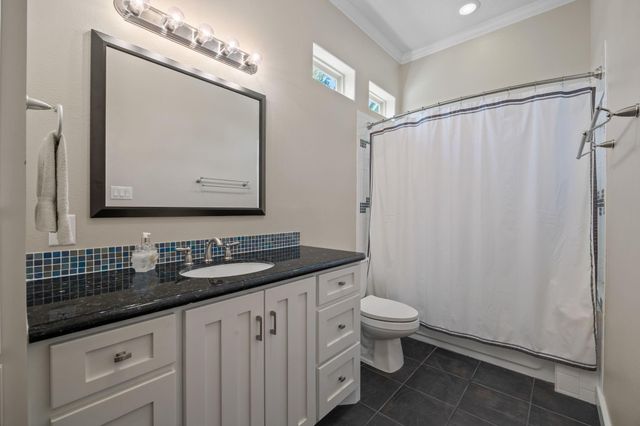 3998 County Road 612, Angleton, TX 77515