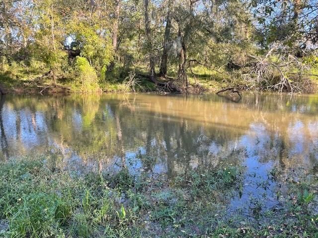 3998 County Road 612, Angleton, TX 77515