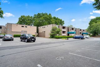 6 Shrewsbury Green Drive J, Shrewsbury, MA 01545