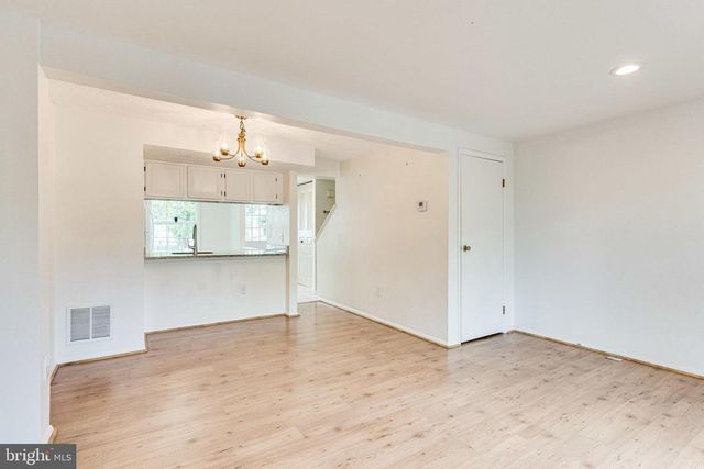 2841 SHEPPERTON TER, Silver Spring, MD 20904