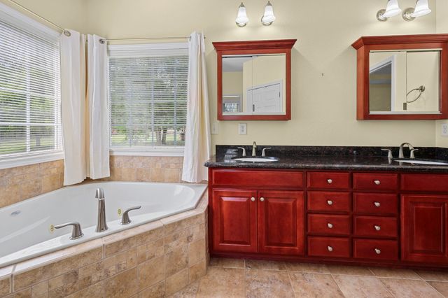 772 Salmon Branch Rd, Erin, TN 37061