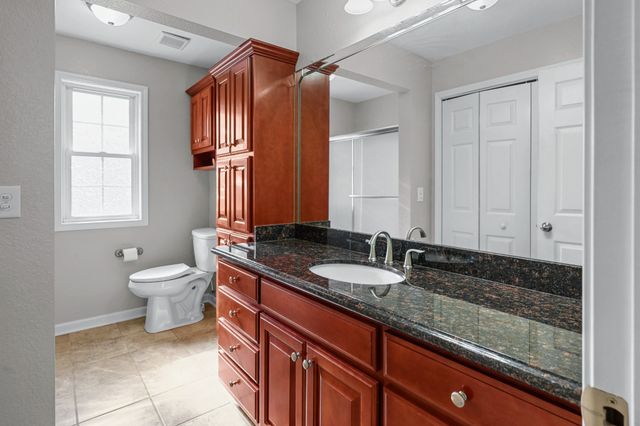 772 Salmon Branch Rd, Erin, TN 37061