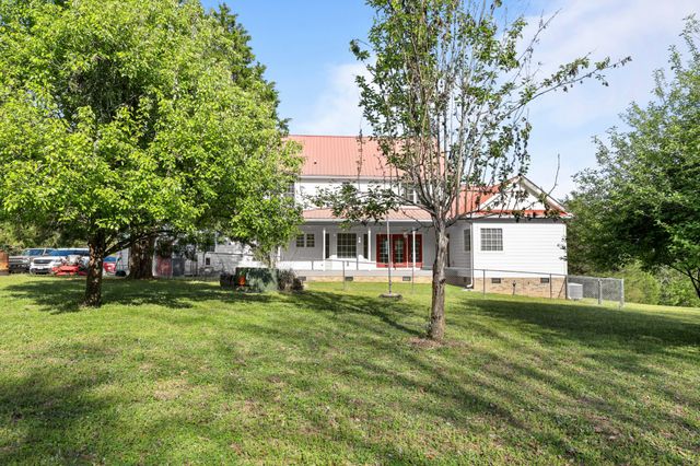 772 Salmon Branch Rd, Erin, TN 37061