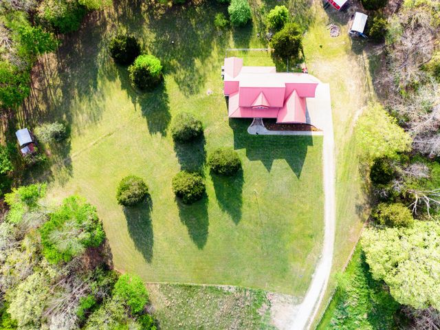 772 Salmon Branch Rd, Erin, TN 37061