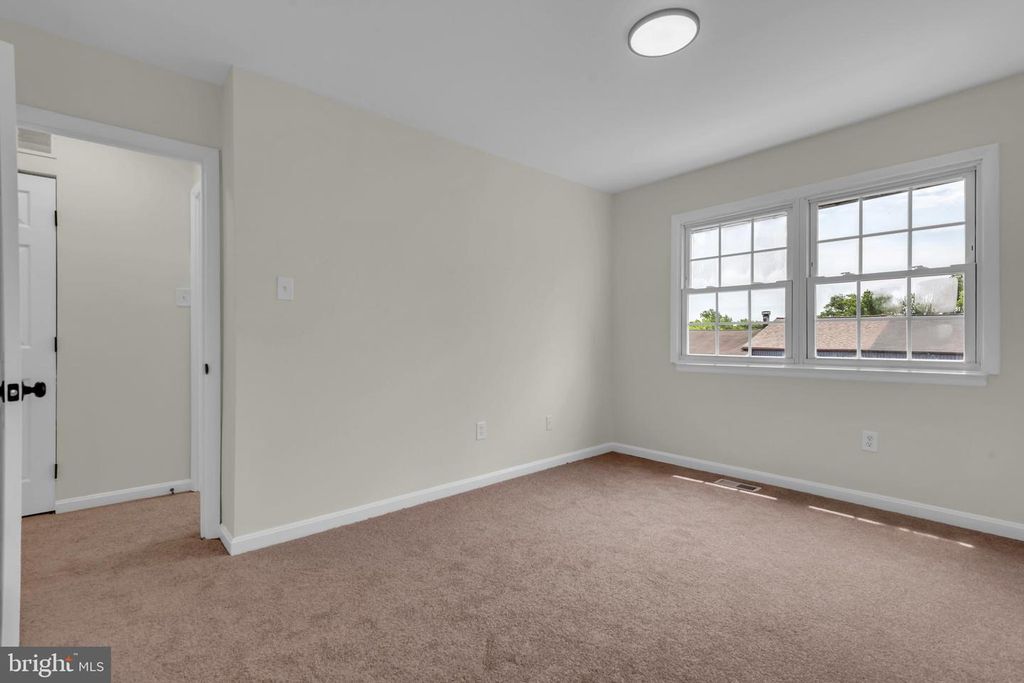 Image 20 of property listing at 1 BOHN COURT, Rosedale, MD 21237