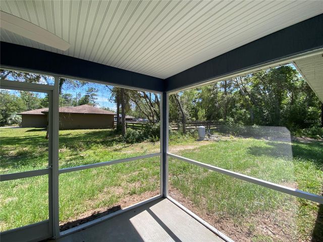 12 OAK TRAIL, Ocala, FL 34472