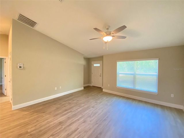 12 OAK TRAIL, Ocala, FL 34472