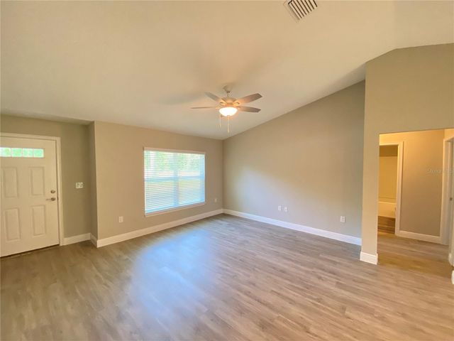 12 OAK TRAIL, Ocala, FL 34472