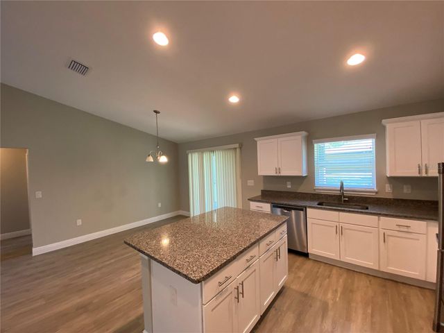 12 OAK TRAIL, Ocala, FL 34472
