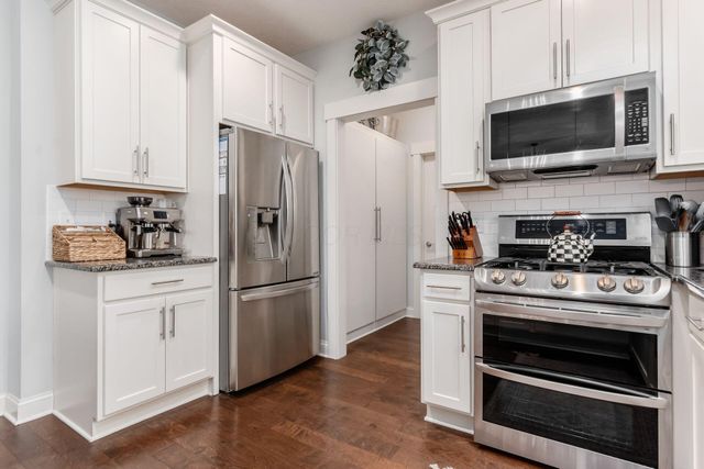 35 E Pawnee Drive, Powell, OH 43065