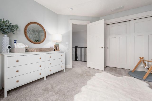 35 E Pawnee Drive, Powell, OH 43065