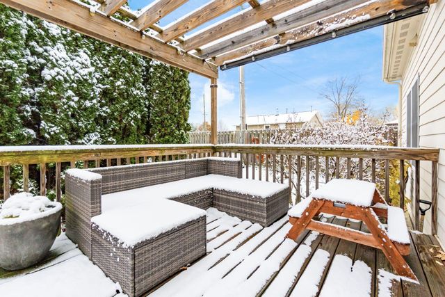 35 E Pawnee Drive, Powell, OH 43065